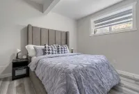 Gorgeous 2 Bedroom 1 Bathroom Guest Suite Hotels near Edgepointe Village