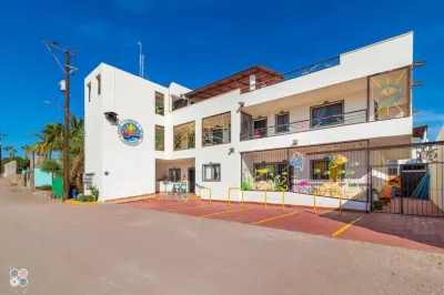 Furnished 1 Bdrm Apt #5 Next to Beach