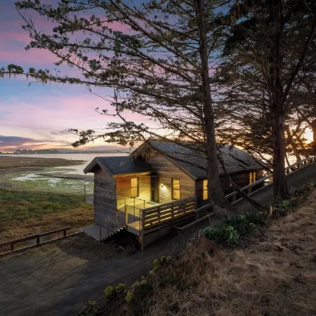 Bodega Bay | Ocean View, Fireplace & BBQ