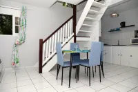 Gîte Myrtille, 1 Bedroom at Domaine de Marly, Rated  .