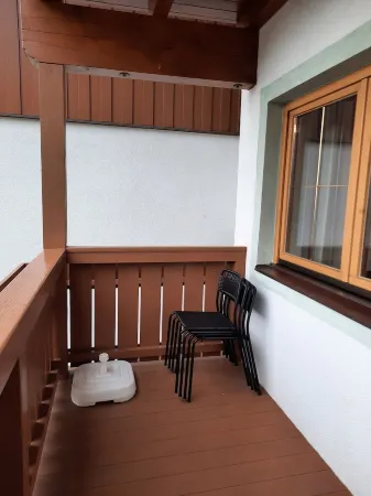 Ski in ski out location, ski school at the door, ideal for children