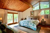 Secluded Getaway: Bear Mt, Cold Spring, Beacon, West Point! Hotels in Philipstown