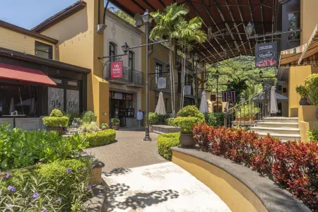 Luxurious Condo:  Los Sueños Miramar 3 bedroom Отели рядом с достопримечательностью «Punta Leona»