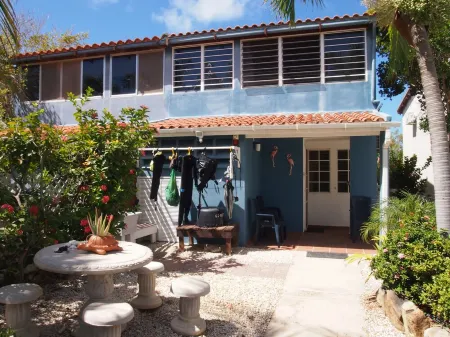 Your Place In Paradise! Just steps to private dive beach and resort pool Отели рядом с достопримечательностью «Pekelmeer, Flamingo Sanctuary»