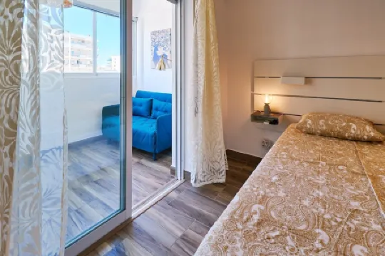 Neu Renoviertes Apartment Ana