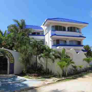 Mediterranean Style-Steps to beach-Great pool! Great balcony!! Hotel Exterior