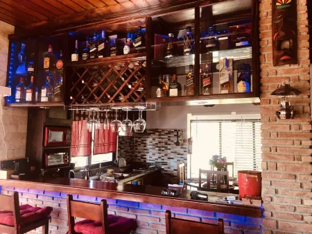 Villa & Cabin @ The Eagle Nest!! Stunning view !! w/fireplace