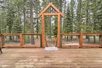 2 Mi to Tahoe Donner Ski Resort Forest-View Haven - Pet friendly