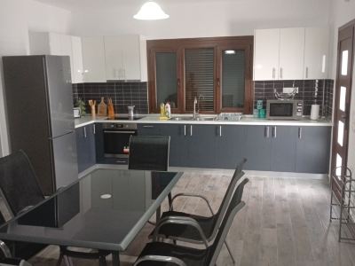 Nea Vrasna Sun House