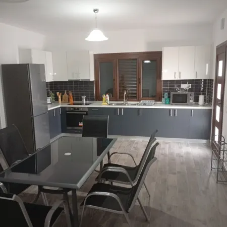 Nea Vrasna Sun House