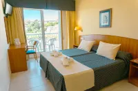 Hotel Atalaya II Hotels in Portonovo