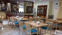 Hotel & Suites Real del Lago - breakfast