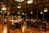 Refugio Amazonas - breakfast