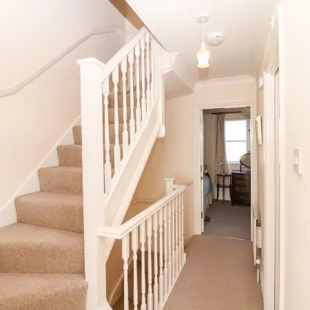 6 Lyme Mews