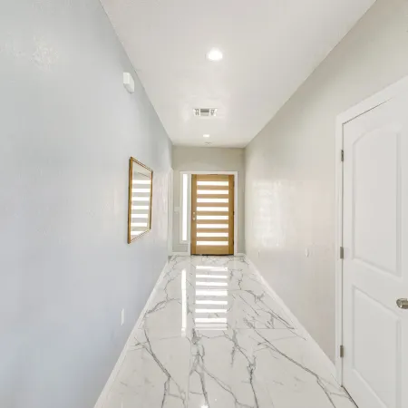 4 Mi to Casinos: Mtn-view Home in Bullhead City!
