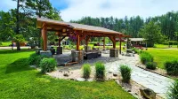 Black Elk Resort Hotels near Black Hills National Forest
