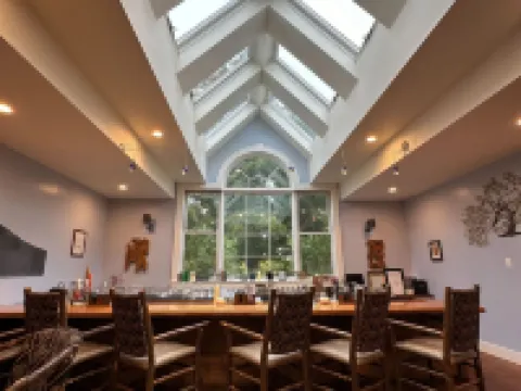 Hillholm Estate Hotels in Kingfield