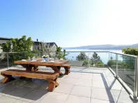 Fronwig Hotels in Penbryn