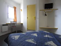 HÔTEL NOCTUEL Hôtels à : Vineuil