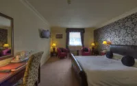 Two Brewers by Chef & Brewer Collection Hotels in Dacorum