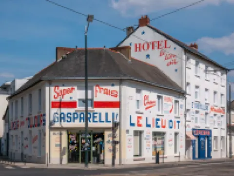 Le Lieu Dit Hotels near Les Machines de l’île Nantes