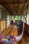 Bahia Rica Fishing & Kayak Lodge - Parkplatz
