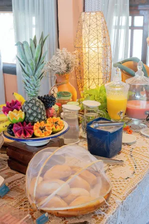 Dayo Hotel Отели рядом с достопримечательностью «Praia de Mundau»