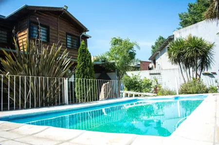 CABANAS del Dique Tandil Отели в г. Тандиль