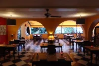 Hotel Tropical - breakfast