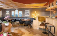 Hotel Somont - bar
