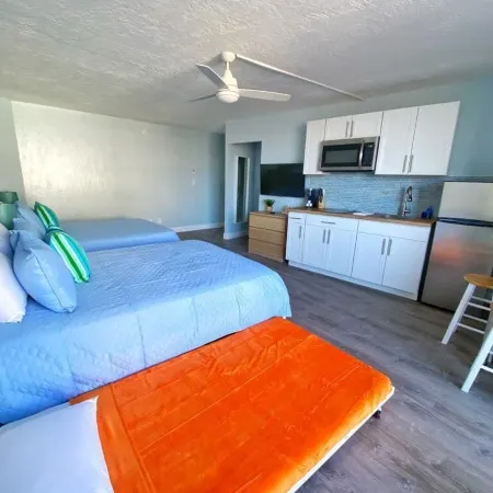 Sea Dip Resort Studios! Отели рядом с достопримечательностью «Парк Сан Сплэш»