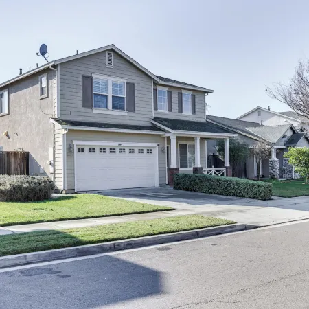 Spacious Turlock Home ~ 1 Mi to University!