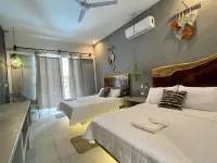 Johnnys Place Hotel Hotels in Monterrico
