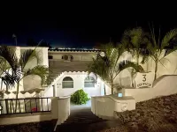 Incredible Ocean Front Condo with Amazing Views at Condomios Playasol Las Hadas Hotel a 