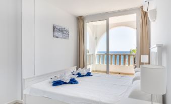 Orange Colom - Seaside Apartments