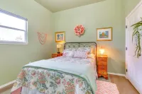 4 Mi to Lazy E Arena: Horse Lover's Haven w/ Grill - 2-Star