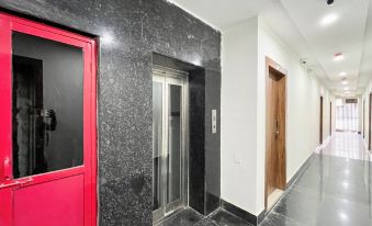 Hotel SRK - near Temple