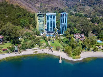 토레스 데 아티틀란  호텔