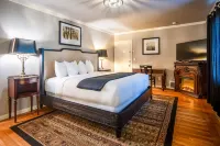 Inn at Parkside Hotels near South Hills Shopping Center