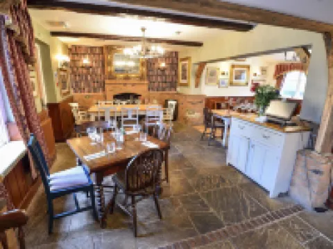 The Coach and Horses Hotels in Worthing