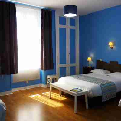 Logis Hôtel le Cygne Rooms