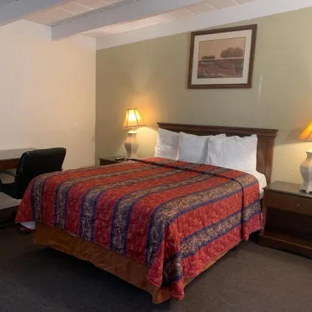 Ventura Beach House Motel
