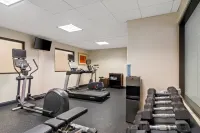Holiday Inn Express & Suites Jacksonville SE- Med Ctr Area Hotels in Palm Valley