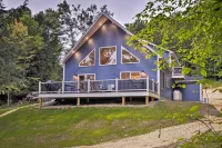 Hot Tub, Grill & Mtn Views! Benezette Cabin - parking