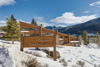 Tennis Townhome #1337 by Summit County Mountain Retreats Hotels in North Keystone
