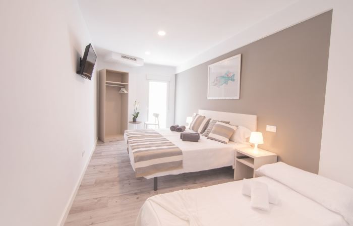 Blu Hostal Diana