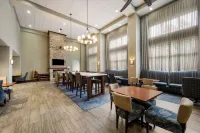 Hampton Inn & Suites Fredericksburg-at Celebrate Virginia - Morgenmad