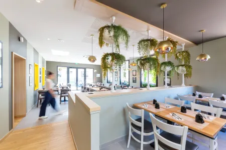 Hôtel l'Escale - Piscine & Spa Отели в г. Виссан