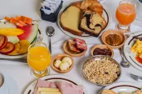 Nobile Suites Excelsior Asuncion - breakfast