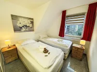 Fewo 3 in ruhigem Haus Hotels in Tinnum